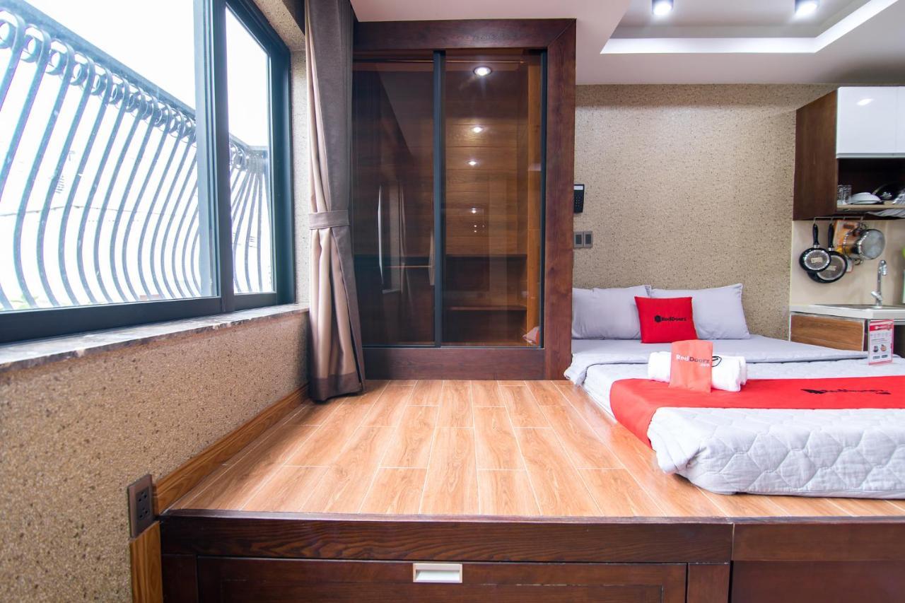 Reddoorz Plus @ Nguyen Trai Street Bandar Ho Chi Minh Luaran gambar